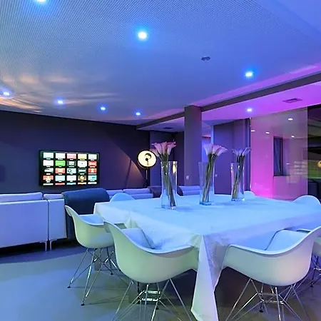 Exclusive Piscine Privee A 30km De Barcelone Villa