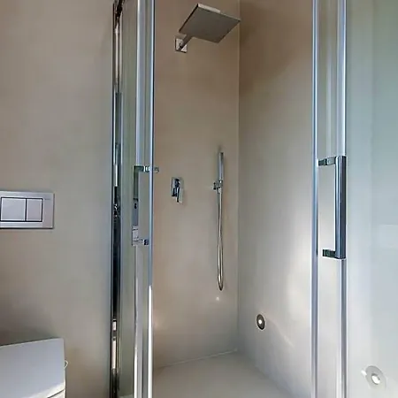 Szálloda Exclusive Piscine Privee A 30km De Barcelone 4*